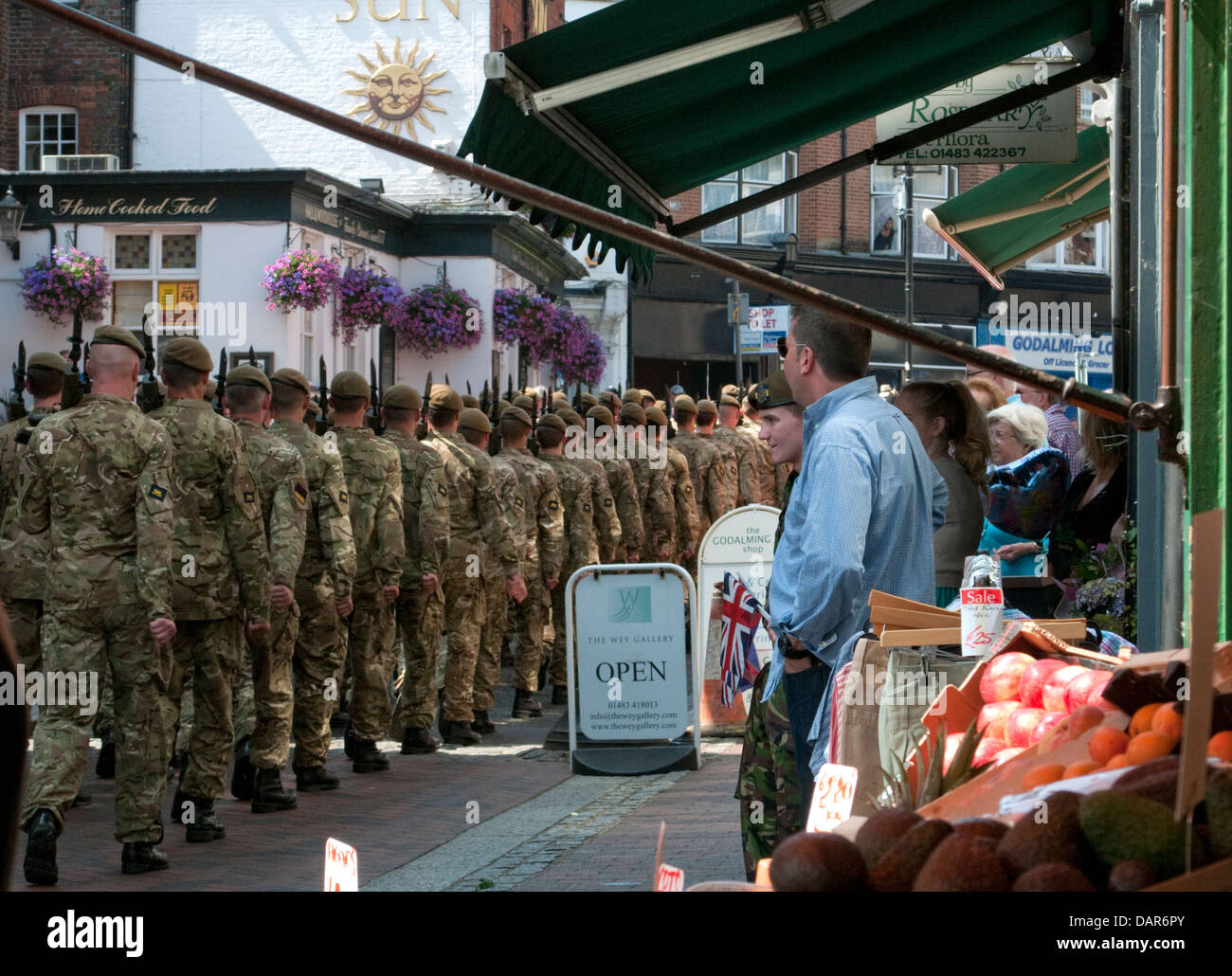 The Princess of Wales`s Royal Regt 3Bn march through Godalming Stock Photo